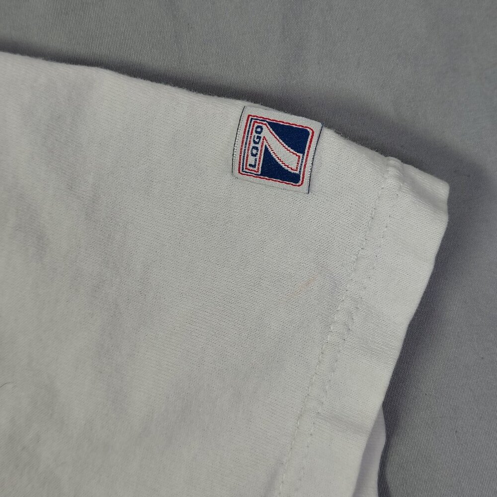 VINTAGE Richard Petty NASCAR T-Shirt White Logo 7 Big Graphic Retro - Picture 5 of 13